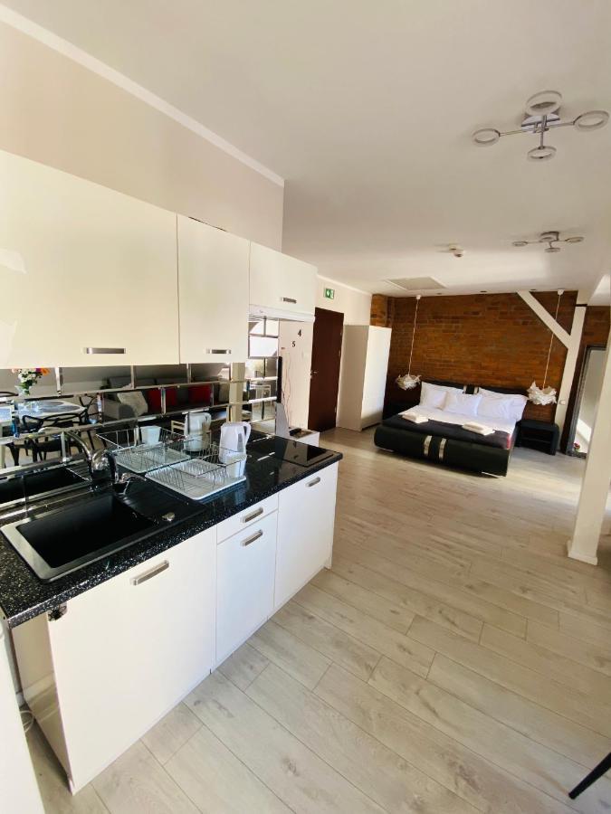 Hostel Freedom ทอรูน ภายนอก รูปภาพ