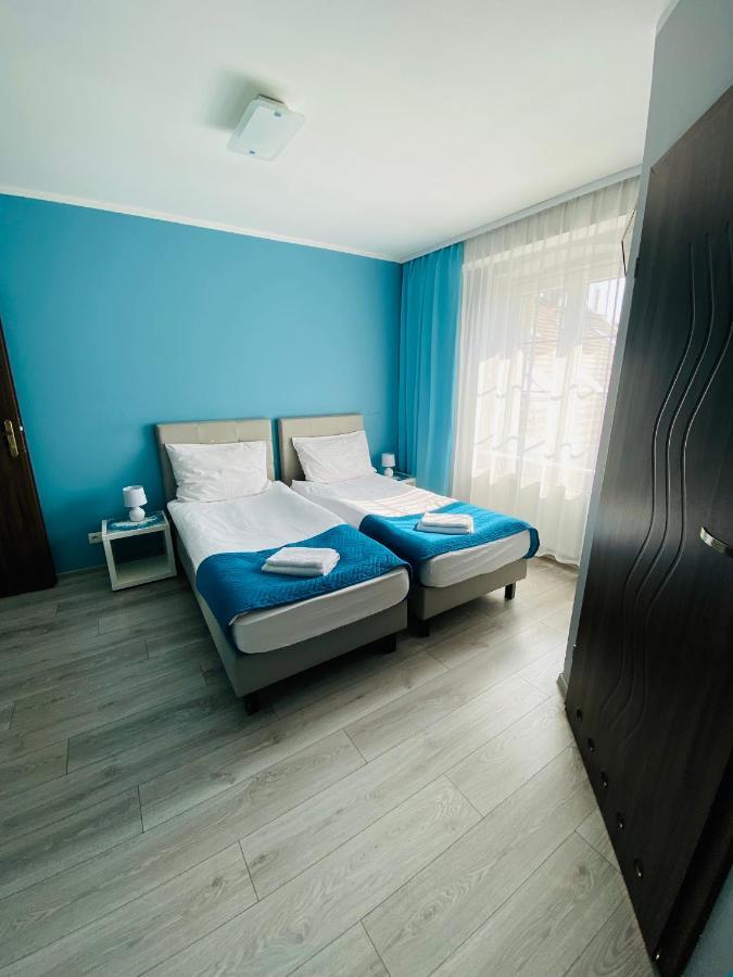 Hostel Freedom ทอรูน ภายนอก รูปภาพ