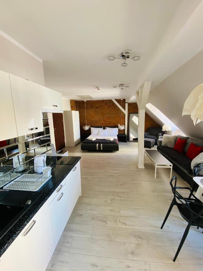 Hostel Freedom ทอรูน ภายนอก รูปภาพ